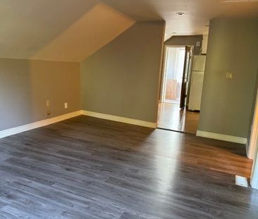 For Lease - 2073 15 Side Road Unit# B, Milton, Ontario - Photo 3