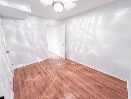 For Lease - 111 James Street Unit# Lower, Bradford West Gwillimbury, Ontario - Photo 3