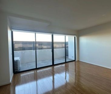 2 Bedroom Luxury Townhouse - Photo 4