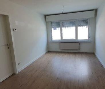 Appartement te huur - Foto 1