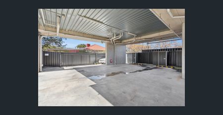 Move in Ready in a Prime City Fringe Location - Photo 4