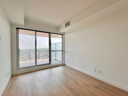 For Lease - 27 McMahon Drive Unit# 1803, Toronto, Ontario - Photo 4