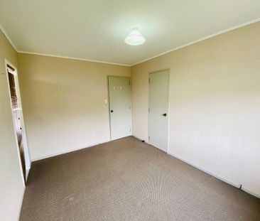 3 BEDROOMS IN A SOUGHT AFTER LOCATION - Photo 3