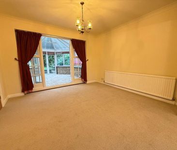 3 bedroom detached house to rent - Photo 2