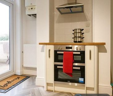 1 bedroom in a house share to rent - Photo 5