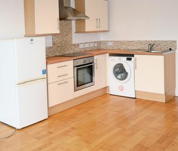 2 bedroom apartment to rent - Photo 3