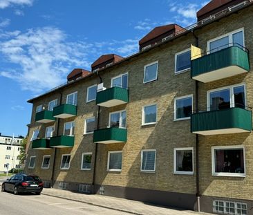 Vallgatan 11 - Photo 2