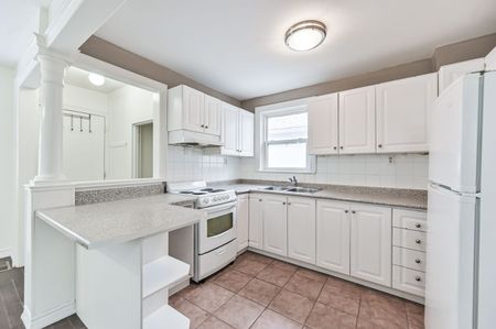 For Lease - 1237 Glencairn Avenue Unit# Main Fl, Toronto, Ontario - Photo 3