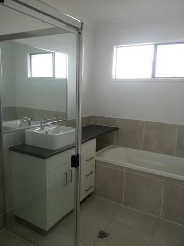 1 Peppertree Crescent, Andergrove QLD 4740 - House For Rent | Domain - Photo 4