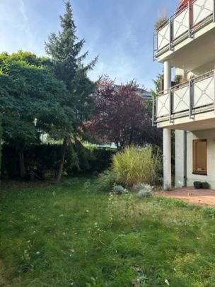 TRAUMHAFTE MAISONETTEWOHNUNG MIT EIGENEM GARTEN IM SCHÖNEN FRIEDRICHSHAGEN (BEFRISTET) - Photo 1