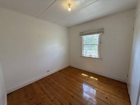 Modern Country Living - Photo 3