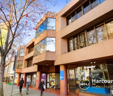 “Bourke Street Beauty!” - Photo 3