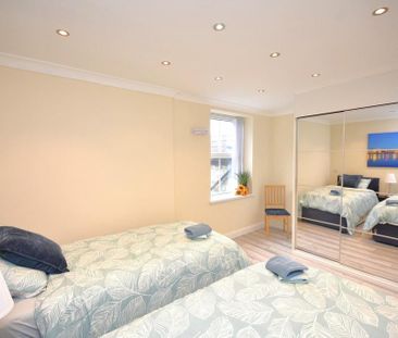 2 bedroom apartment to rent - Photo 4