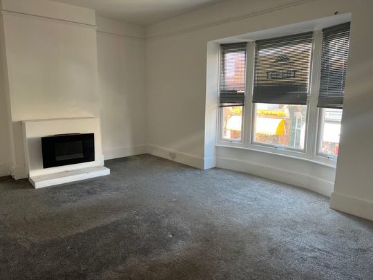 3 bedroom flat to rent - Photo 1