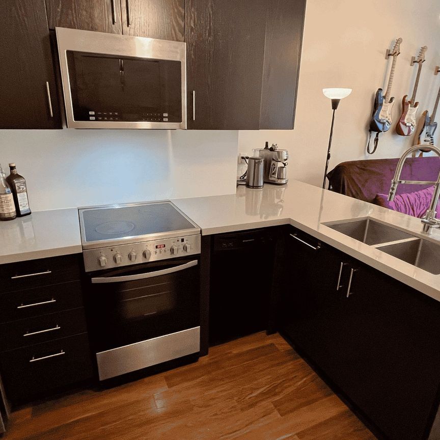 For Lease - 10 Wellesley Place Unit# 108, Toronto, Ontario - Photo 1