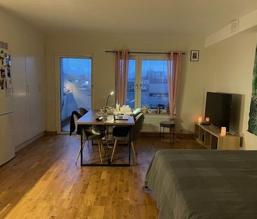 Torvsätravägen, Skärholmen - Photo 1