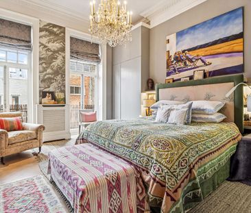 A beautifully presented two bedroom apartment in Chelsea Embankment, SW3. - Photo 3