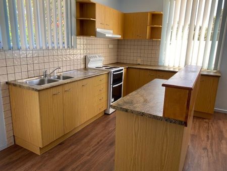 THREE BEDROOM UNIT A SHORT DRIVE FROM BONGAREE VILLAGE - Photo 3