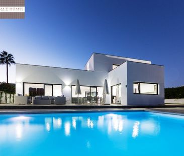 Luxury Villa - Marbella - Photo 2