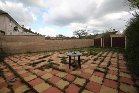 3 bedroom house to rent - Photo 2