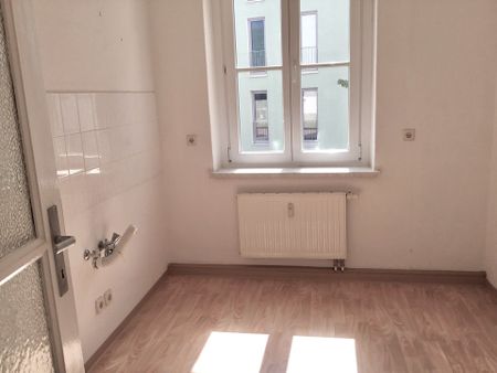 Wir sanieren diese 2-Raum-Stadt-Wohnung im Erdgeschoss! - Photo 2