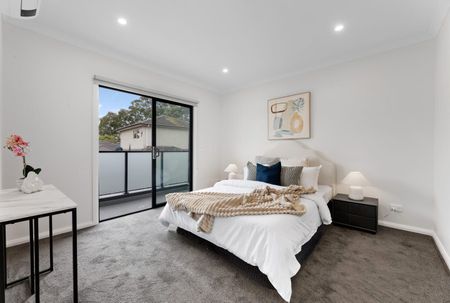 A Masterclass in Modern Family Luxury - Photo 2