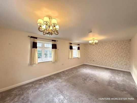 4 bedroom detached bungalow to rent - Photo 1