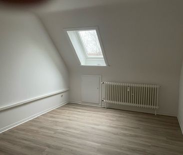 TOP modernisierte Wohnung mit neuer Einbauküche - 21502 Geesthacht - Photo 2