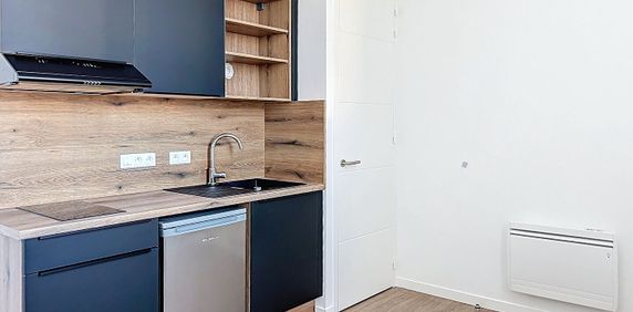 Appartement à louer - REIMS - ST ANNE- CHU - Photo 2