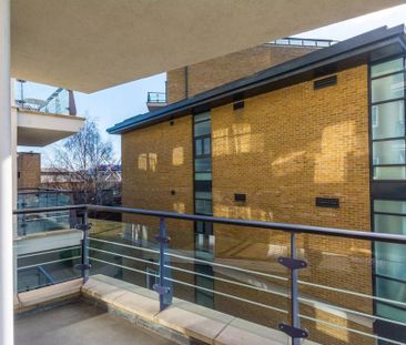 1 bedroom flat to rent - Photo 4