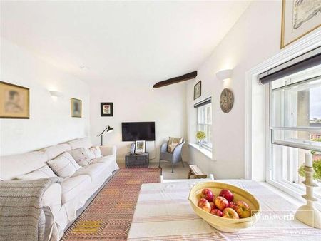 London Road, Reading, Berkshire, RG1 - Photo 3