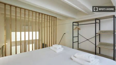 Piso de alquiler en El Raval - Foto 5