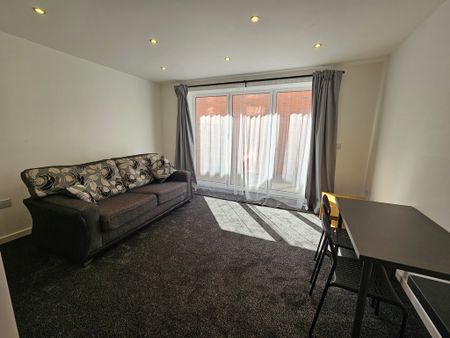 2 Bed Student Accommodation - Photo 5