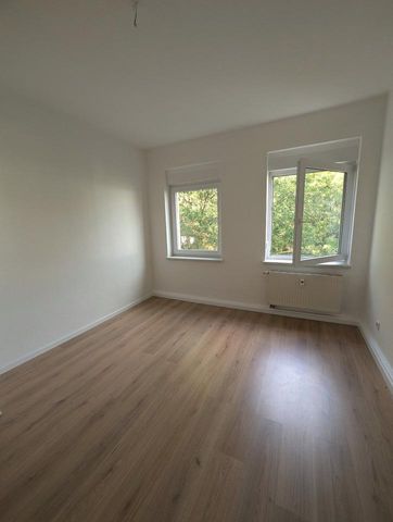 ++SCHICKE 3-R. WHG+M. BALKON+DUSCHBAD M. FENSTER+!!+++ - Foto 4