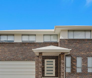 Spacious Home in Calderwood! - Photo 6