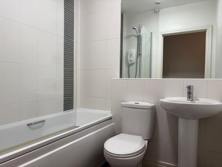1 bedroom ground floor flat to rent - Photo 3