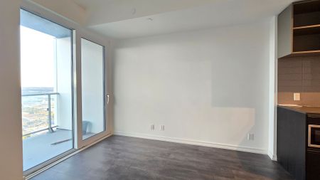 For Lease - 1000 Portage Parkway Unit# 4202, Vaughan, Ontario - Photo 3