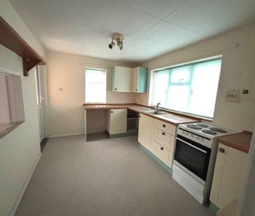 3 bedroom detached house to rent - Photo 6