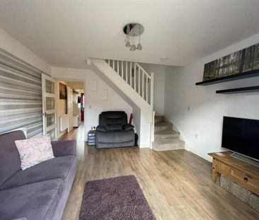 2 bedroom terraced house to rent - Photo 2