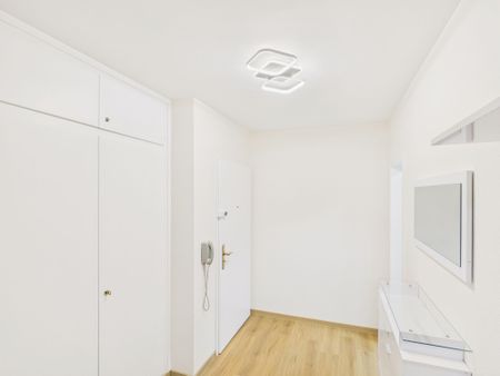 Gemütliche 1.5-Zimmer-Wohnung in Basel-Stadt mit Balkon - Photo 4