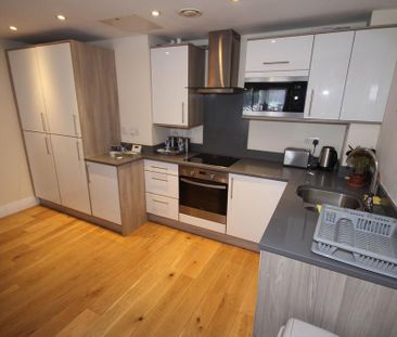 2 bedroom apartment to rent - Photo 2