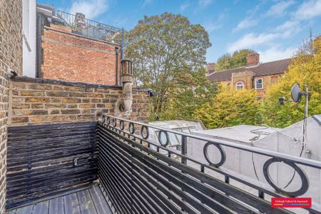 4 bedroom semi-detached house to rent - Photo 3