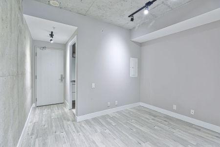 For Lease - 39 Brant Street Unit# 911, Toronto, Ontario - Photo 5