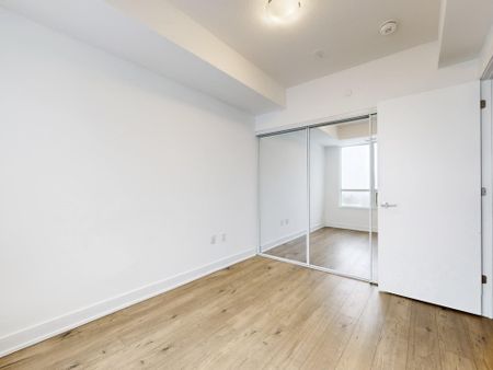 For Lease - 2 Teagarden Court Unit# 810, Toronto, Ontario - Photo 3