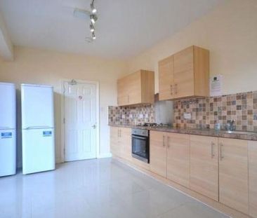 5 bedroom semi-detached house to rent - Photo 6