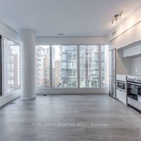 Dundas St / Jarvis St-Central Smart 2 Bedroom + 1 Bathroom - Photo 1