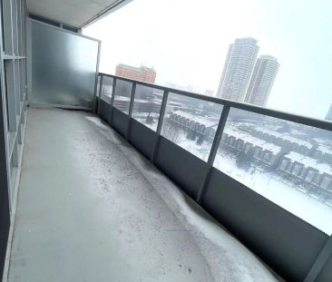 181 Village Green Square #1118 - Photo 6