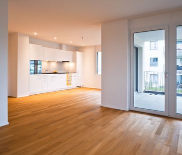 Wunderschöne 3.5-Zimmerwohnung im Eigentumsstandard - Photo 2