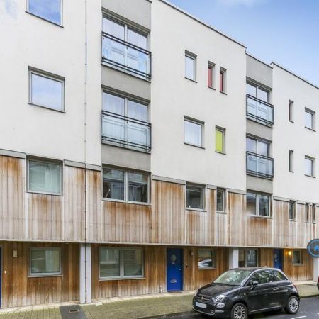 3 bedroom maisonette to rent - Photo 3