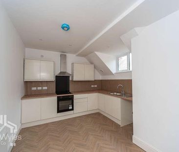 St Annes Road West, Lytham St Annes, Lancashire, FY8 - Photo 6